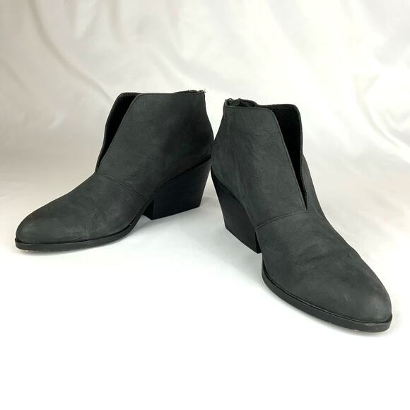 Eileen Fisher Nelson Nubuck Leather Split Shaft Ankle Booties Black Women's  8 - Picture 1 of 7